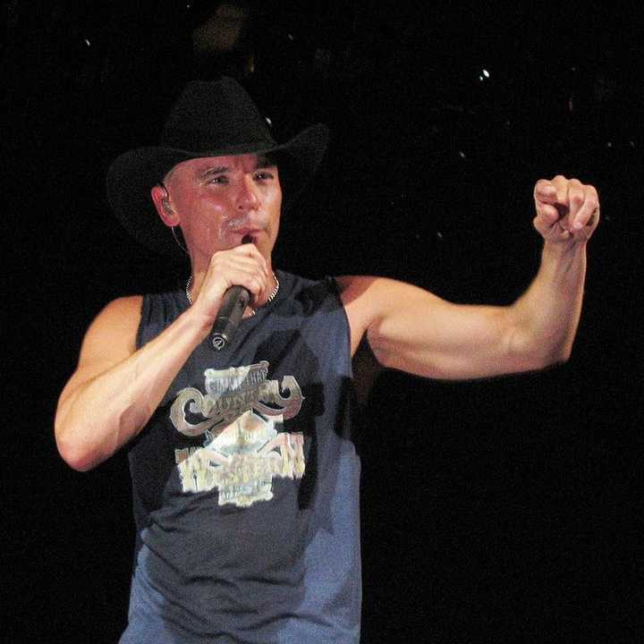 Kenny Chesney's Private Jet Lands At North Jersey Airport Ahead Of Kenny Chesney's Private Jet Lands At North Jersey Airport Ahead Of