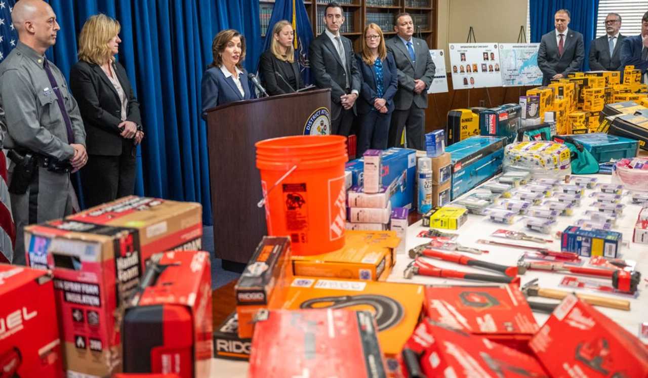 Gov. Kathy Hochul and Queens District Attorney Melinda Katz announce indictment charges in $2.2 million organized retail theft bust on Thursday, Dec. 11. Gov. Kathy Hochul and Queens District Attorney Melinda Katz announce indictment charges in $2.2 million organized retail theft bust on Thursday, Dec. 11.