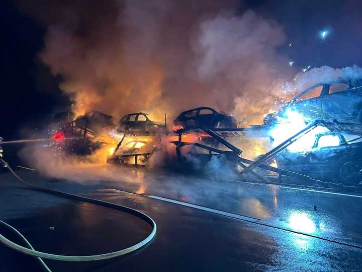 Crews put out a car-carrier fire on I-395 Saturday morning, April 26, in Plainfield.&nbsp;