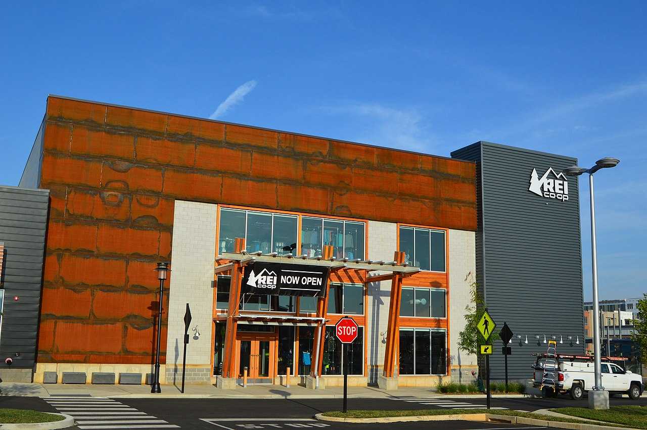 400+ REI Employees Laid Off, Outdoor Retailer Ends Adventure Travel