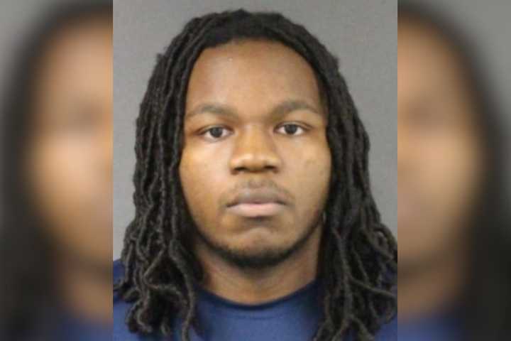 Man Who Was A Somerset Patriots Mascot Got Preteen Girl To Send Him Sexual Pics: Prosecutors