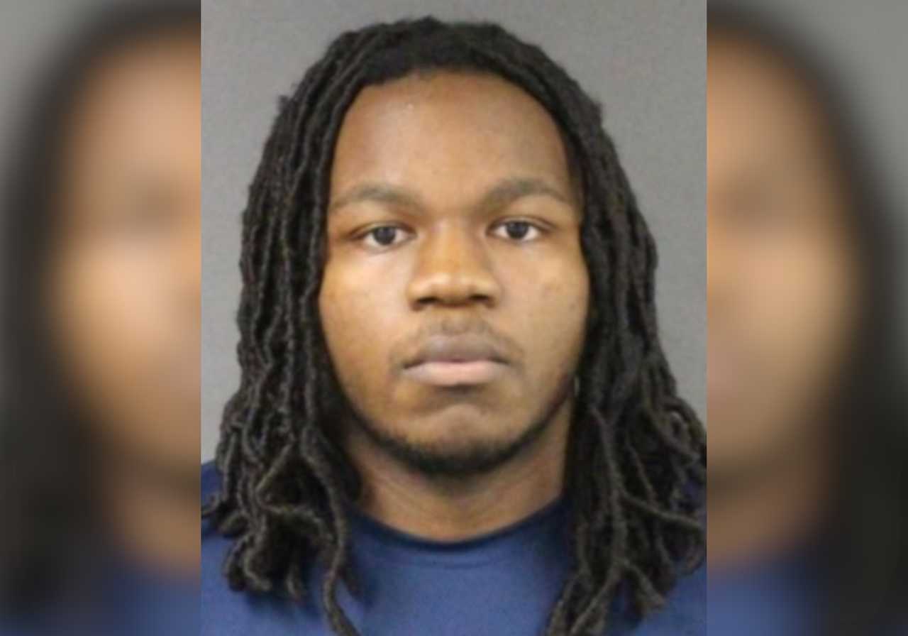 NJ Man Working As Mascot Got Preteen Girl To Send Him Sexual Pics, Videos Prosecutors Bayonne
