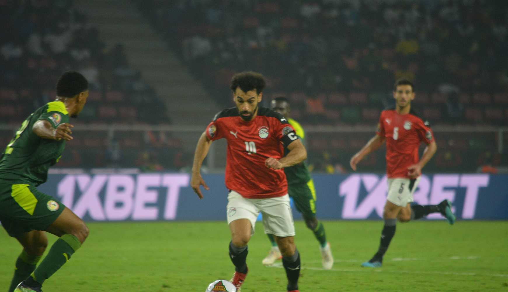 
Mohamed Salah playing for Egypt in the 2021 Africa Cup of Nations against Senegal.
