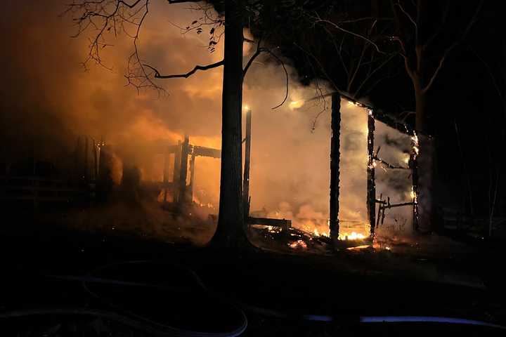 Loudoun County Barn Blaze Rages Overnight, Threatens Nearby Woods: Fire Officials