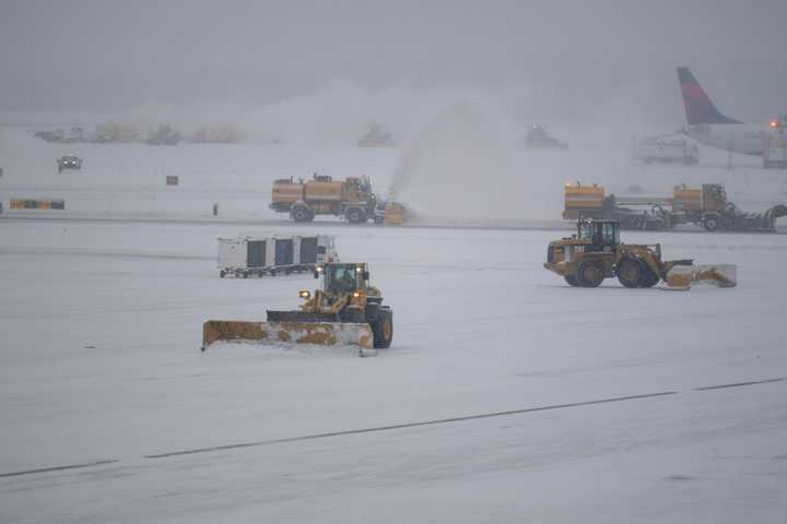 DMV Airports Lead Nation In Cancellations As Winter Storm Wreaks Havoc On Travel