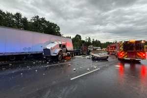 Beltway Reopens In Maryland After Tractor-Trailers Crash, Spill Fuel
