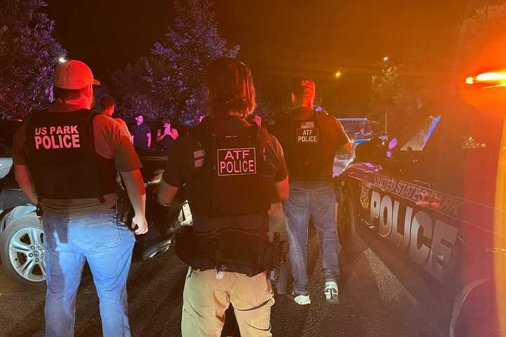 Feds Storm DC Overnight As Trump Threatens Takeover: ‘Go Home,’ Locals Say