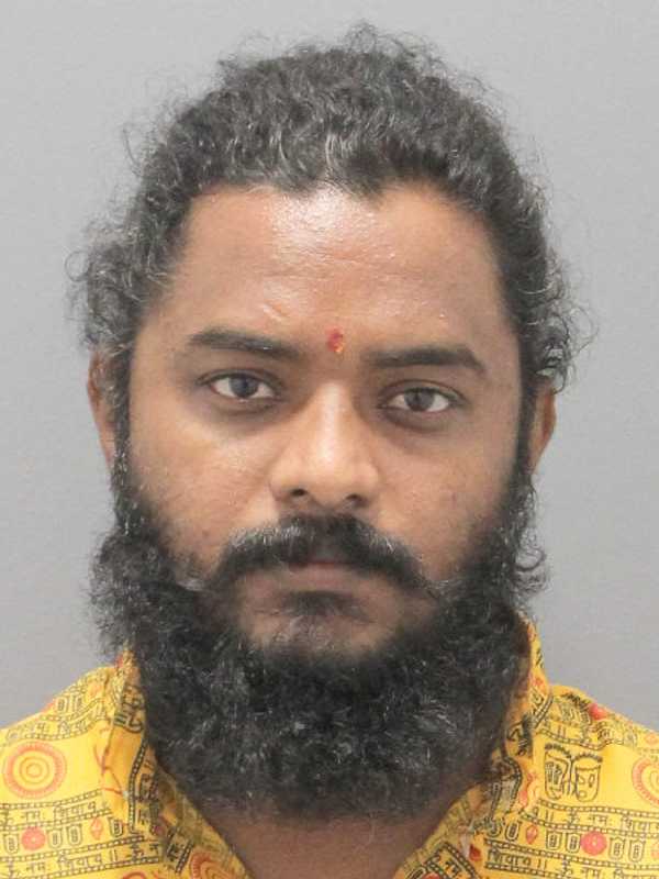 $62K Psychic Scam Foiled At Hicksville Bank: Nassau Police