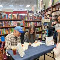 Bob Odenkirk Wows Crowd At North Jersey Book Signing