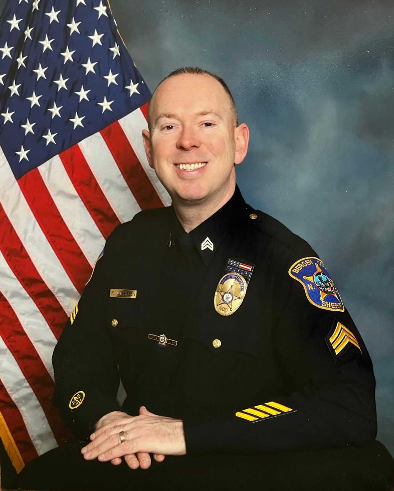 OffDuty Sheriff's Officer Saves Unresponsive Girl, 5, On Route 4