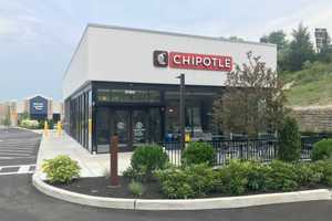 New Chipotle Locale Off To Great Start In Yorktown