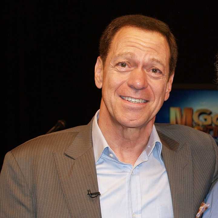 SNL's Joe Piscopo Returns Home To North Jersey For Book Signing