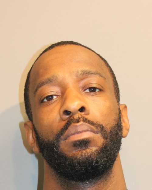 Norwalk Drug Dealer Busted During Raid Of Apartment, Cops Say | Danbury ...