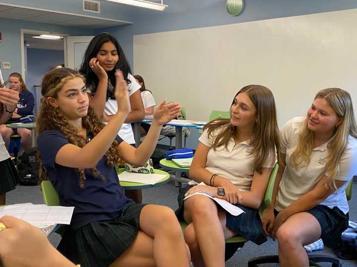 Lila Caruso, Natasha Arakal, Amy Walsh, and Grace Gapen pitch their story ideas
  
