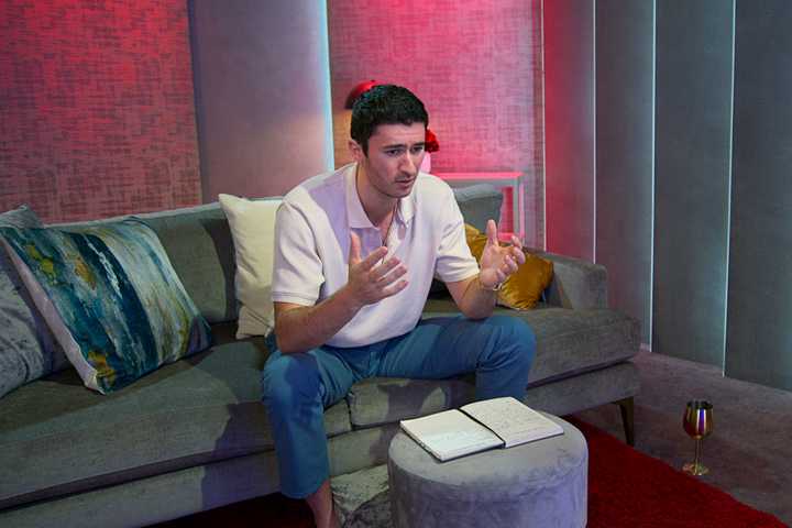 TikTok Is Exploding With Videos About Wealthy DC Millennial On 'Love Is Blind'