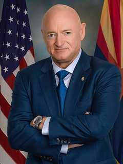 Meet Sen. Mark Kelly In Ridgewood