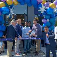 International Bakery Paris Baguette Now Serving Pastries, Cakes At New Yorktown Locale