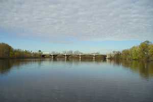 17-Year-Old Swimmer Brings Newark Police To Passaic River: Cops