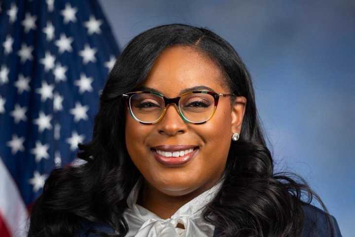 Resolution Filed To Remove NJ Reps After 'Storming' ICE Facility