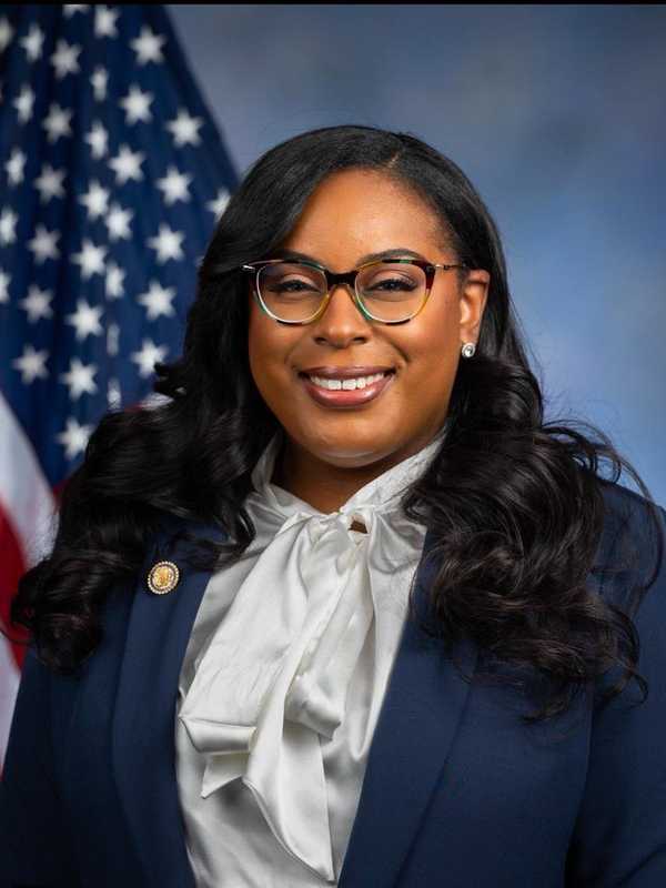 Resolution Filed To Remove NJ Reps After 'Storming' ICE Facility