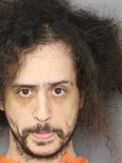Route 17 Dunkin Customer Pulls Knife On Manager Over Unpaid Donuts, Gatorade: Police