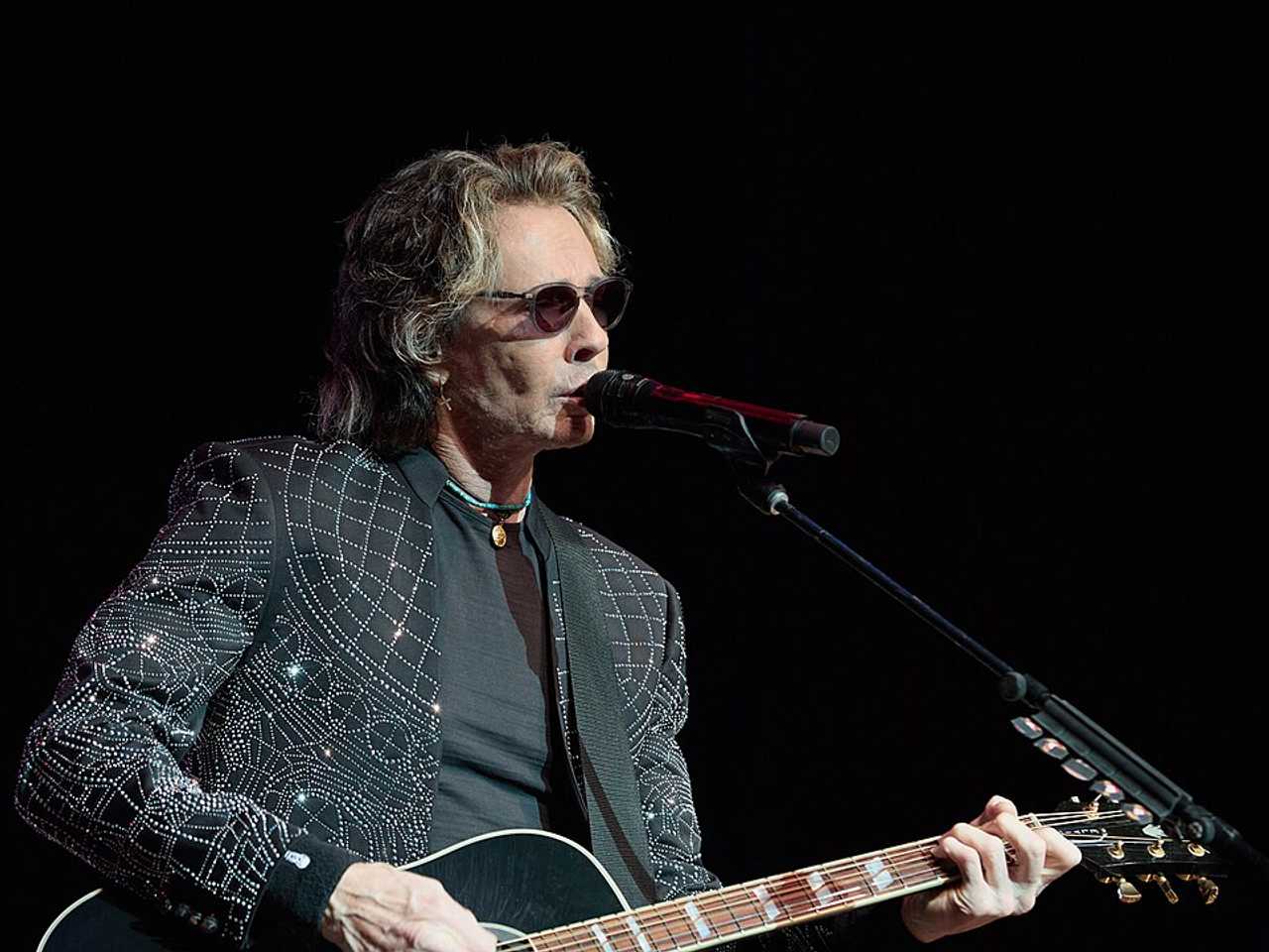 Rick Springfield Says He Killed Man While Overseas To Perform For US ...