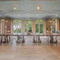 <p>1500 River Road in Teaneck dining room.</p>