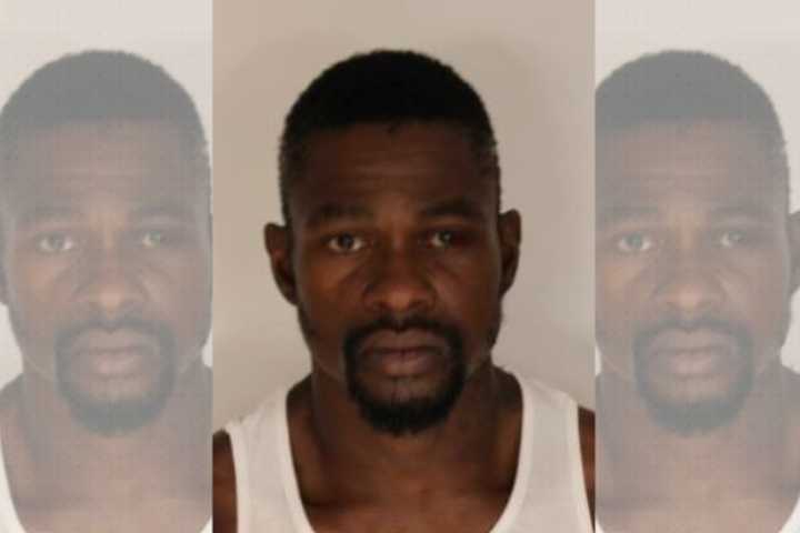 Newark Man Barricades Himself In Home After Breaking In To Terrorize GF, Four Kids: Police