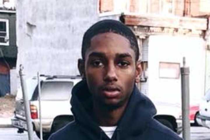 Rapper Affiliated With Street Gang Killed In Philly Shooting: Report