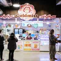 <p>Goldmiss at H Mart food hall
  
</p>