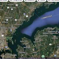 4 Rescued After Sailboat Overturns On Long Island Sound In Hempstead Bay