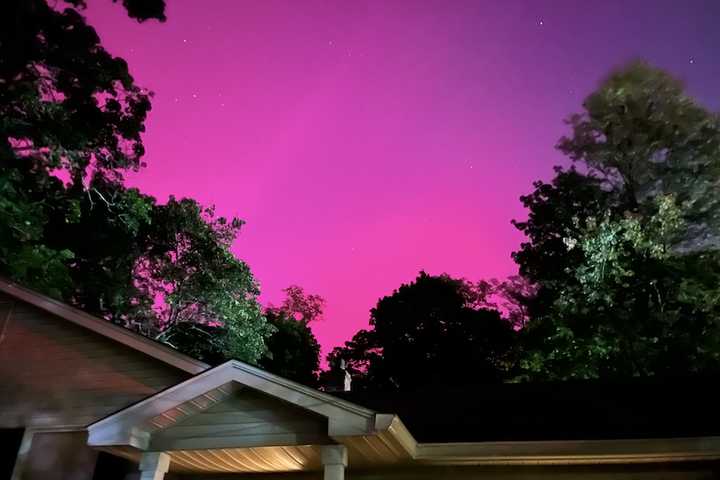 Northern Lights Dazzle NJ Residents