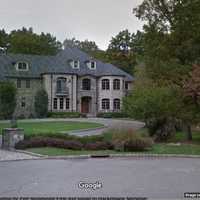 <p>20 Pennbrook Ct. Montvale</p>