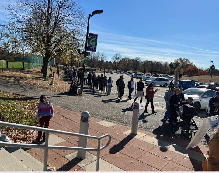 Long lines at Bergen Community College in Paramus on Sunday, Nov. 3.