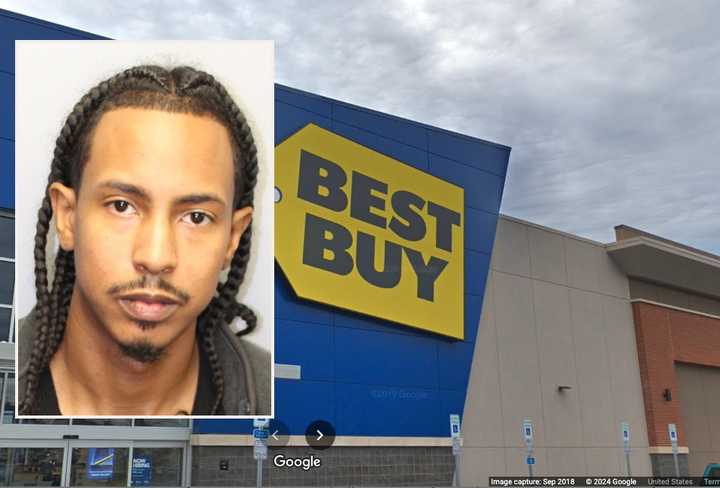 Edwin Baez/Paramus Best Buy&nbsp; &nbsp; &nbsp;