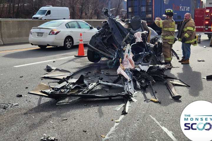 Car Of Speeding Driver Crushed By 2 Tractor-Trailers On I-87 At NY/NJ State Line: Police