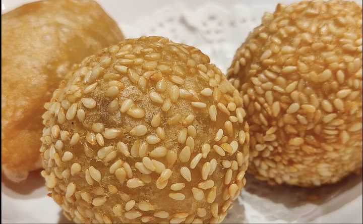 Sesame balls