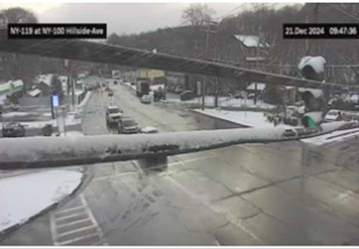 A NYDOT traffic cam shows wet roads in Westchester Saturday, Dec. 21.