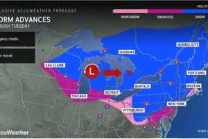 New Update - Christmas Eve Clipper To Bring Rain, Sleet, Snow, Slippery Travel: Here's Timing