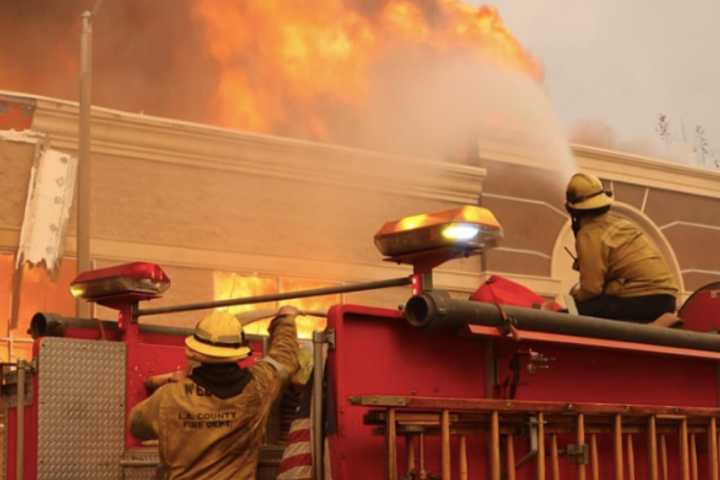 New LA Wildfires Update: Death Toll Hits 16, With 40,000 Acres, 12,000 Structures Destroyed