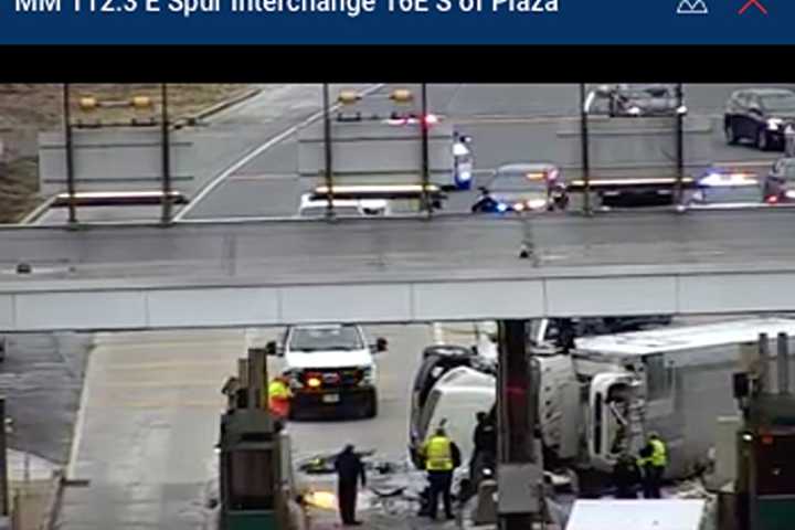 Overturned Truck Closes NJ Turnpike In Secaucus