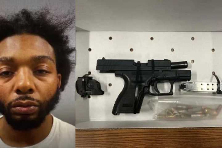 Ex-Con Tosses Gun Loaded With 15 Rounds Of Ammo During Police Chase In Bridgeport: Cops