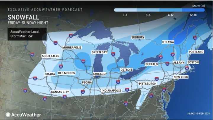 Snowfall projections for the weekend storm with a widespread 1 to 3 inches of accumulation for areas in the lightest shade of blue, and 3 to 6 inches in locations in the next darkest shade.
  
