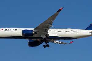 Delta Plane's Wing Hits Runway During Landing In NY