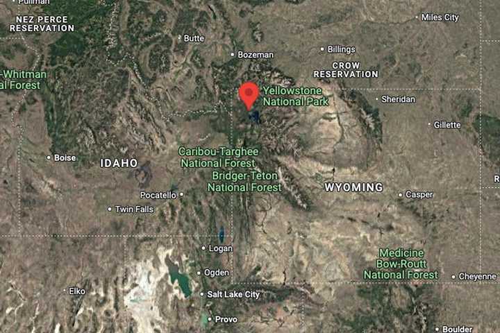 Horrific Yellowstone Park Tour Bus Crash Kills At Least 7