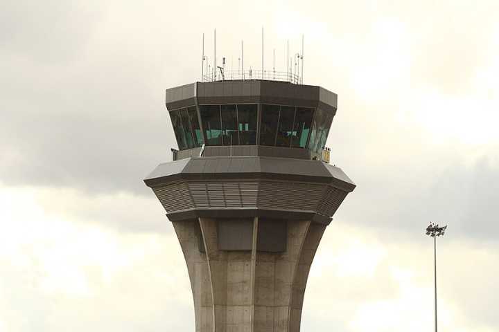 Scary Silence At Newark Airport: FAA Radar Goes Dark During Pre-Dawn Outage, Officials Confirm