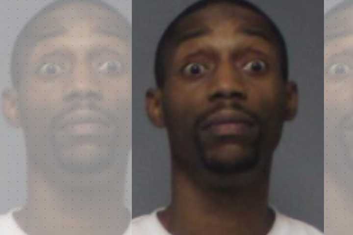 Loaded Gun, Hollow-Point Bullets Found On PA Ex-Con Parked Outside NJ Warehouse: Cops