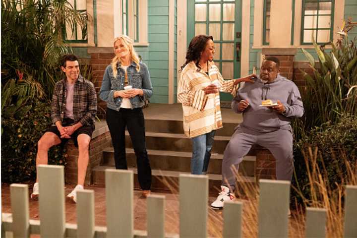 Popular Sitcom Won't Be Back After 8-Year-Run Despite Strong Ratings