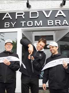 Tom Brady Gets Swarmed By Fans, But This Time As Store Owner With NY Location