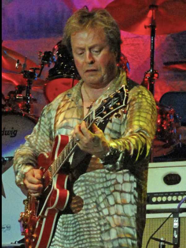 Music Legend Rick Derringer Dies